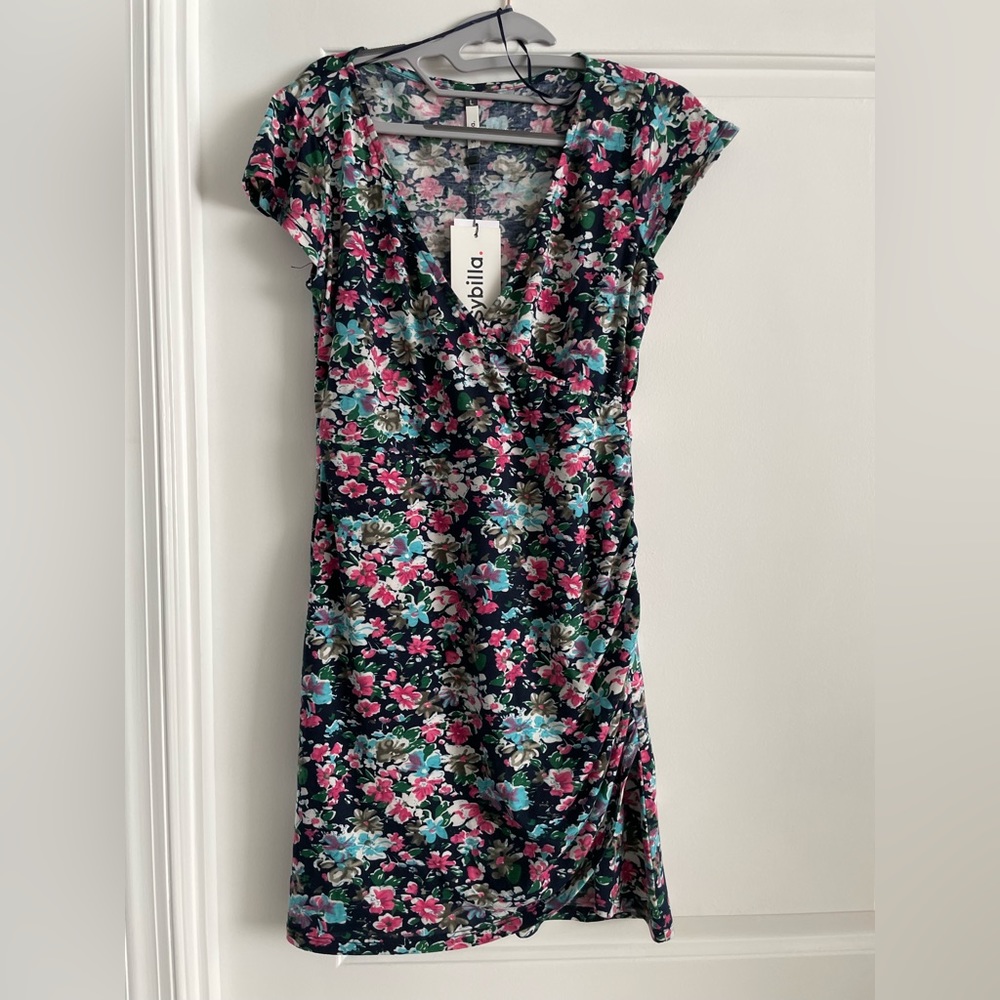 NWT - Floral midi dress